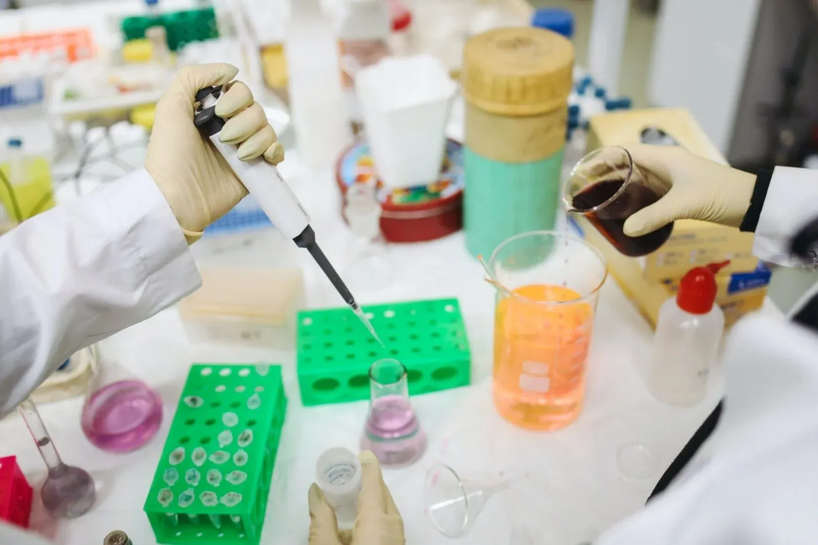 matériel technicien de laboratoire